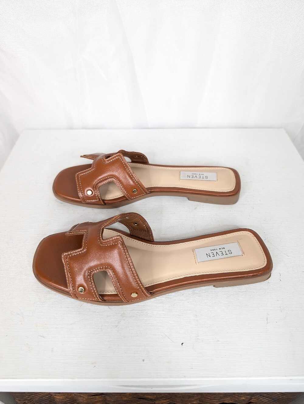 Steve Madden Harlien Cognac Faux Leather Slide Sandals - Size 7.5 - Picture 2 of 7